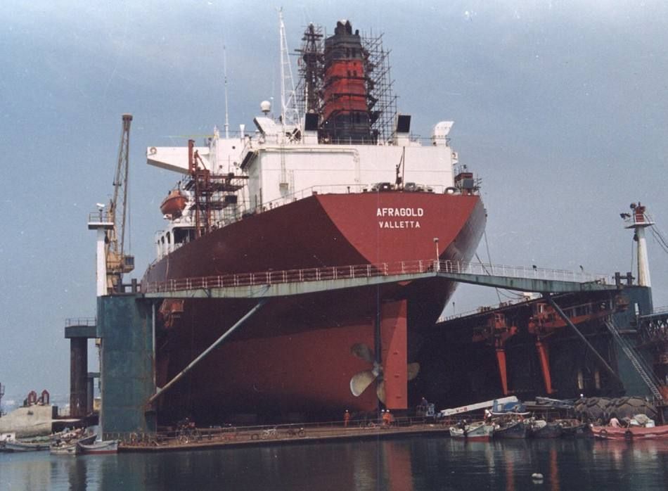  www.3k.ltd·船舶交易网海洋平台·钻井平台·浮动平台·生活平台·发电船·PSV·OSV·LNG Module 南通运维处找船,找货网,船舶寄售,船舶求购发布,开具船舶交易发票二手船舶信息8万吨 浮船坞海洋平台·钻井平台·浮动平台·生活平台·发电船·PSV·OSV·LNG Module找船,找货网,船舶寄售,船舶求购发布,开具船舶交易发票 